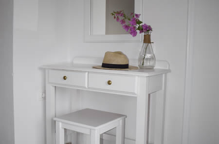 Kalimera Studios & Apartments