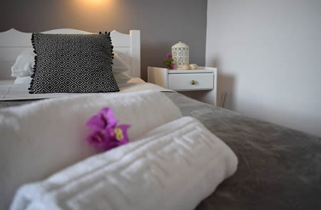 Kalimera Studios & Apartments